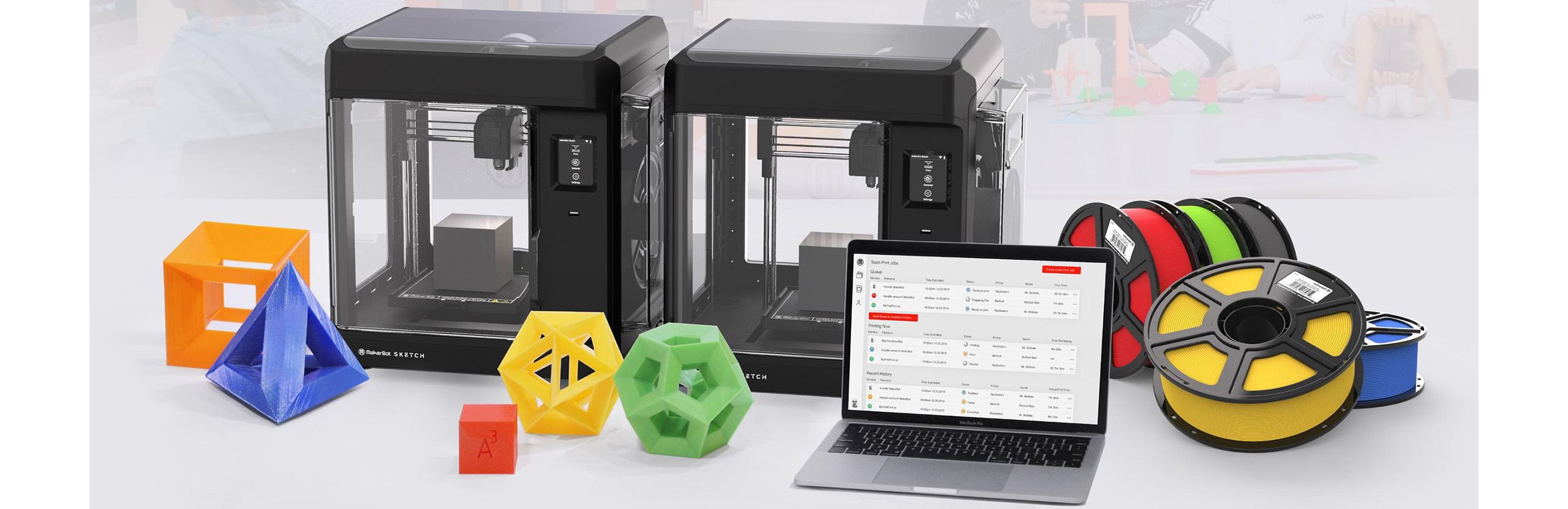 Clautic utiliza las impresoras 3D Makerbot para sus clases de tecnología y robótica