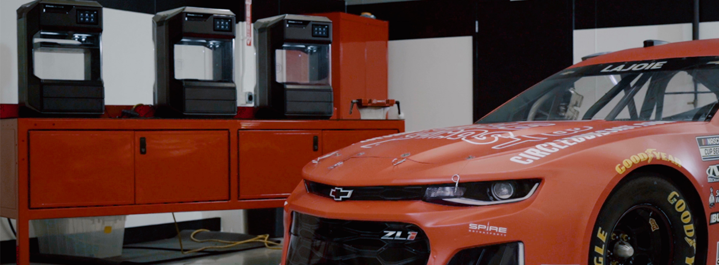 Makerbot Method X: el equipo Spire Motorsports de Nascar Cup Series utiliza un pequeño equipo de impresoras 3D para ser más eficientes